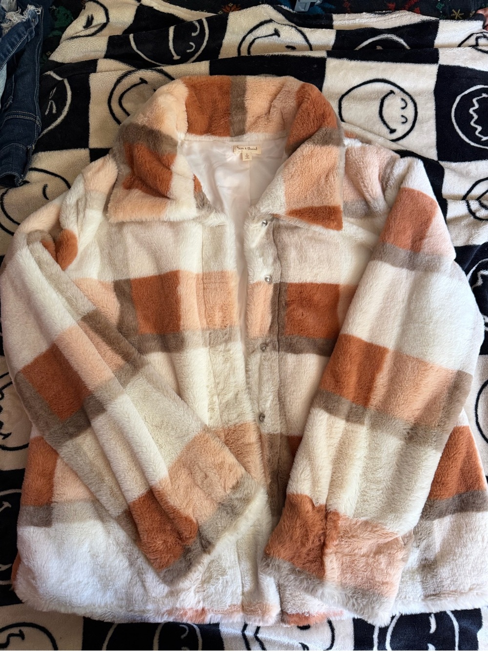 Hem & Thread Plush Checkered Faux-Fur Jacket in Cream, Tan & Brown